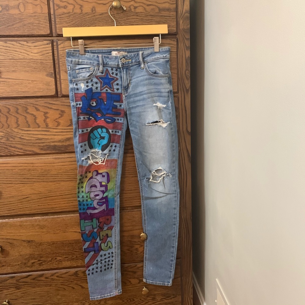 Handpainted protest skinny jeans